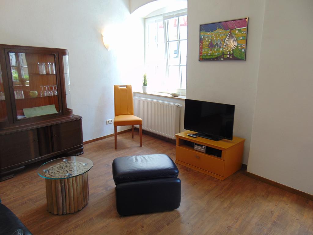 Ferienwohnung Bergblick /Moseltal 부르겐 외부 사진